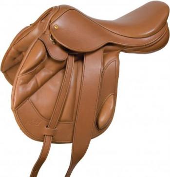 Black Country Vinici Jump Saddle