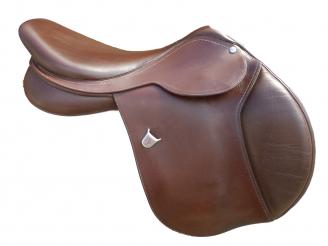 Second Hand Bates Caprilli Jump Saddle - 18